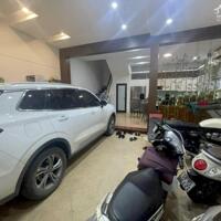 Bán nhà phố Ha Yên Quyết,251 Nguyễn Khang dt 68 m2 ,mt 7 m x 5 t đẹp ô tô chánh nhau 23 tỷ