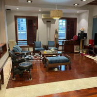 Bán Nhà Phố Ha Yên Quyết,251 Nguyễn Khangdiện Tích68 M2 ,Mt 7 M X 5 T Đẹp Ô Tô Chánh Nhau 23 Tỷ