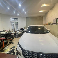 Bán Nhà Phố Ha Yên Quyết,251 Nguyễn Khangdiện Tích68 M2 ,Mt 7 M X 5 T Đẹp Ô Tô Chánh Nhau 23 Tỷ