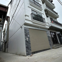 Bán Nhà Ngũ Hiệp Thanh Trì.ô Tô Vào Nhàdiện Tích41M25 Tầng Lô Góc,Mt 4.5M Hướng Đông Bắc. Liên Hệ: 0973203739