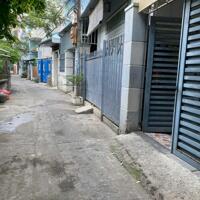 Bán nhà 3 tầng hẻm Lê Hồng Phong, Phước Hải, Nha Trang. Gần Coop Mart. Giá 3,1 tỷ (thương lượng)