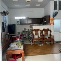 Bán nhà 3 tầng hẻm Lê Hồng Phong, Phước Hải, Nha Trang. Gần Coop Mart. Giá 3,1 tỷ (thương lượng)