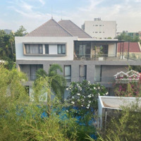 Bán Biệt Thự Đường Trần Văn Sắc Quận 2. Diện Tích: 459M2. Giá Bán 110 Tỷ