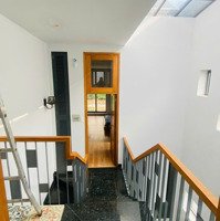 Bán Nhà 135M2 Đường 60 Nguyễn Văn Hưởng Thảo Điền Quận 2 Xe Hơi 2 Chiều Từ 20 Tỷ Còn 18 Tỷ 3 Tầng