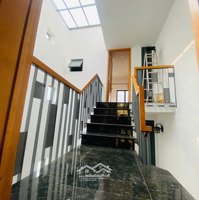 Bán Nhà 135M2 Đường 60 Nguyễn Văn Hưởng Thảo Điền Quận 2 Xe Hơi 2 Chiều Từ 20 Tỷ Còn 18 Tỷ 3 Tầng