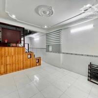 NHÀ HẺM 3M CHUẨN SÁT MẶT TIỀN - P11 GV SÁT NGAY KHU VIP CITYLAND.