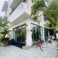 Siêu Biệt Thự Lô Góc Kđt Dương Nội, Hà Đông 180M2-3 Tầng - 35 Tỷ, Đường Vỉa Hè Rộng Mênh Mông