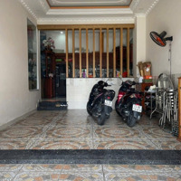 Diện Tích Đẹp 9,2 Dài 9,5 Xây Dựng 4 Tầng Có Gara Oto Trong Nhà Mà Có 6Tỷ9