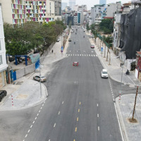 Cực Hiếm ! Bán Nhà Phố Huỳnh Thúc Kháng , Lô Góc Một Mặt Phố Một Mặt Ngõ Phân Lô.