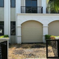 Bán Nhà Phố La Villa Ngay Mặt Tiền Đường Hùng Vương, Tân An. Giá Bán 3.5 Tỷ