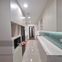 Căn Hộ Cc Brg Grand Plaza 16 Láng Hạ, 56M2, 1 Phòng Ngủ Giá Bán 14 Triệu, Tầng Cao, Căn Số 01. View Thành Công
