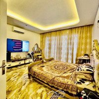 Bán Nhà Nguyễn Khánh Toàn 40M 6 Tầng Thang Máy