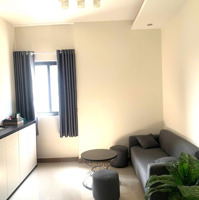 Cần Cho Thuê Căn Hộ 2 Phòng Ngủ- Nhà Mới - Gần Fullnt - Căn Góc - Cc Đức Khải Q7-Diện Tích67M2- Giá 10 Triệu