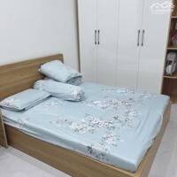 PHAN ĐĂNG LƯU 45m2 4PN, Nhà Mới Đẹp, tặng full nội thất, giá 6.15 tỷ.