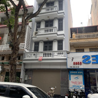 Cho Thuê Nhà Mặt Phố Nguyễn Hoàng 7 Tầng + 1 Hầm Mặt Tiền 7M Sân Trước Rộng 50M2