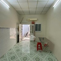 Cho Thuê Nhà Nguyên Căn Hẻm 687 Lạc Long Quân, P.10, Q. Tân Bình