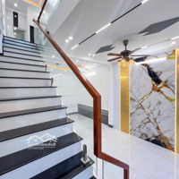 Bán Nhà Lầu Mới 100% Có Nội Thất Nhà Rộng Lộ Oto Tới Nhà Gần Trường Đại Học Cần Thơ Giá Chính Chủ