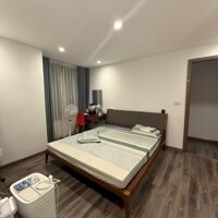 Cho thuê căn góc 3PN, 2WC, nội thất đẹp, chung cư Hong Kong Tower, cạnh tòa ICON 4