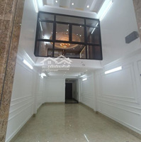 Bán Nhà Mặt Phố 52M2, 22,2 Tỷ Tại Phường Giáp Bát, Hoàng Mai, Hà Nội, Thang Máy, Ô Tô Tránh.