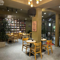 Cho Thuê Nhà Mặt Phố Đào Tấn, Ba Đình, Với Mặt Tiền: 11M, Diện Tích: 50M2 X 4 Tầng.