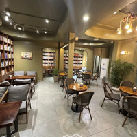 Cho Thuê Nhà Mặt Phố Đào Tấn, Ba Đình, Với Mặt Tiền: 11M, Diện Tích: 50M2 X 4 Tầng.