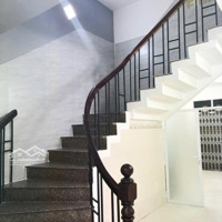 Mặt Tiền Kinh Doanh Quận 5 - 54M2 - 6 Tầng Btct 10 Phòng Ngủ 10 Vệ Sinh- Khai Thác Cho Thuê 70 Triệu/ Tháng -