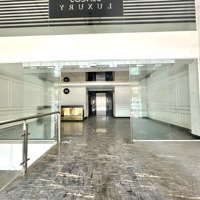 Toà Nhà Giá Tốt!!Mặt Tiềntrần Hưng Đạo Q1.Diện Tích8X18M - 1 Hầm 7 Tầng. Thang Máy & Tiêu Chuẩn Hạng B