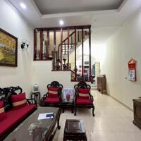 Bán nhà Khương Đình, Thanh Xuân, nhà đẹp dân xây, lô góc, ngõ rộng