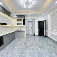 Bán Nhà Mặt Phố Tại Đường Nghi Tàm - Tây Hồ