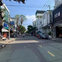 Bán nhà 2 tầng MT đường Hoàng Diệu - Hải Châu, đoạn gần Chu Văn An, Dt 76m2 giá 11ty9