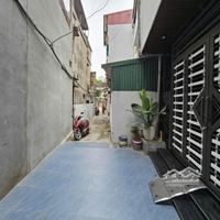 Cần Bán Gấp Nhà Phố Thạch Bàn, Gần Chợ Thạch Bàn, 5,5 Tầng,Diện Tích48,5M2,Mặt Tiền4,55M, 3 Phòng Ngủ Có Thang Máy