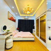 Bán Nhà Lê Thanh Nghị 7.5 Tỷ 35M 5 Tầng Lô Góc Thoáng Sáng Mới Kính Koong