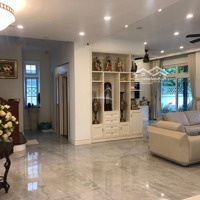 Bán Bt Đơn Lập Hoa Phượng 151M2, Hoàn Thiện Đẹp, Đường Thông Thoáng, Mặt Công Viên, Đủ Đồ Giá Bán 41 Tỷ