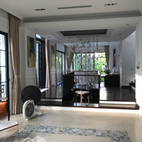 Bt Hoa Phượng 300M2 Hoàn Thiện Đẹp, Mặt Vườn Hoa Công Viên, Sông Sau Liền Nhà Rất Rộng, Giá Bán 81 Tỷ