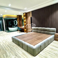 Bán Nhà Phân Lô, Ô Tô Tránh, Thang Máy, Nguyễn Khánh Toàn, Cầu Giấy 77M2 6 Tầngmặt Tiền5.5M 26.8 Tỷ