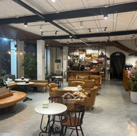 Cho Thuê Siêu Phẩm Lô Góc Nhà Mặt Phố Hàng Chuối, 30 Triệu, 45M2, 2 Tầng, Mặt Tiền 9M