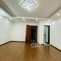 Bán Gấp Nhà Mặt Phố Kim Đồng, 22,5 Tỷ, 61M2, 5 Tầng, 6 Phòng Ngủ 6 Vệ Sinh Thang Máy. Ô Tô Tránh, Kinh Doanh.