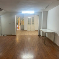 Chính Chủ Cho Thuê Nhà Ngõ Linh Lang, Đội Cấn, Ba Đình. Diện Tích 95M2 X 5 Tầng.