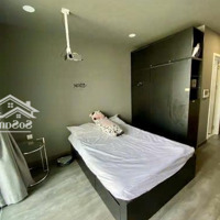 Căn Hộ Full Nội Thất Chỉ 8 Triệu, Mặt Tiền Đường Lớn Tạ Quang Bửu Sầm Uất, Nhà Mới Đẹp, Bàn Giao 2024