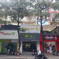 Chính Chủ Cho Thuê Nhà Mặt Phố Trần Kim Xuyến, Trung Kính, Cầu Giấy. Diện Tích: 90M2 X 5 Tầng