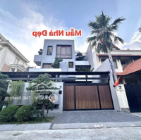Bán Nền Biệt Thự 10X20M Giá Rẻ 100 Triệu/M2 Dự Án 10 Ha Quận 2 Gần Ngay Công Viên, Sát Nguyễn Duy Trinh