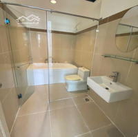 Bán 97M2 3Pn 2 Vệ Sinhnhà Trống 2,560 Tỷ Cực Kỳ Rẻ Tại Đức Khải Xem Nhà Liên Hệ Em Ngay 0833393394
