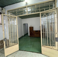 Nhà Kế Công Ty Xây Dựng B'' Home Hẻm 385 ,Lê Hồng Phong, Thủ Dầu Một: Sổ Hồng: 1,990 Tỷ. (Bao Sổ)