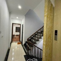 Nhà Phân Lô 2 Thoáng Trước Sau, Đẹp Long Lanh Gara, Oto Tránh, Đỗ Ngày Đêm Trước Nhà, Thang Máy Êm