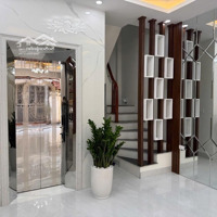 Nhà Tân Mai, Sát Đường Lớn - 40M2 Đất Nở Hậu 5 Tầng, Gara Oto, Kinh Doanh, Thang Máy - Hơn 10 Tỷ