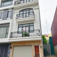 Bán Nhà Ngô Gia Tự, Phân Lô Vỉa Hè, Gara, Ô Tô Tránh, 45M2, 9 Tỷ