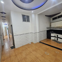 Bán Nhà Nhanh -Diện Tích70M2 - Ô Tô Vào Nhà - Chủ Đi Định Cư Xuống Giá Bán 5Ty4 - Còn 4Tỷxx - Xem Ngay