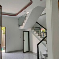 BÁN NHÀ 3 TẦNG ĐÔNG LÃM - Ô TÔ ĐỖ CỬA - CÓ SÂN RIÊNG