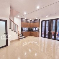 Bán Nhà 5 Tầng 33M Long Biên, Cực Đẹp , Chủ Đang Ngộp Nên Mong Bán Sớm. 4,75 Tỷ