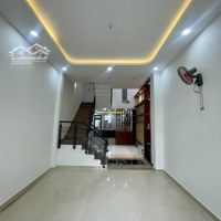 Sát Hẻm Xe Hơi - Tân Phú - Tân Kỳ Tân Quý - Ngang 4.2M - Diện Tích: 76M2.